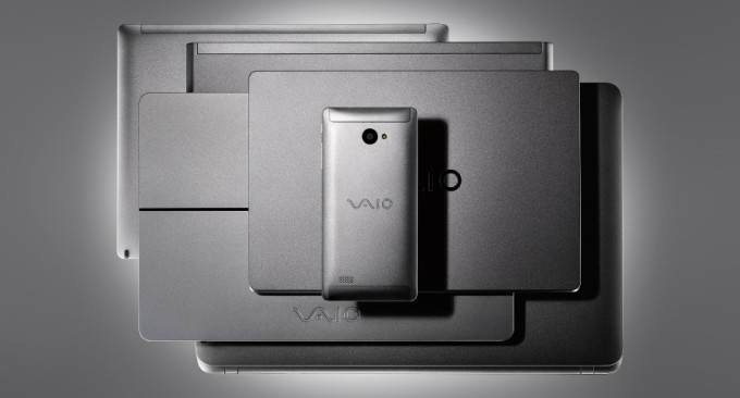 VAIO Phone「VAIO Phone Biz（VPB0511S）」